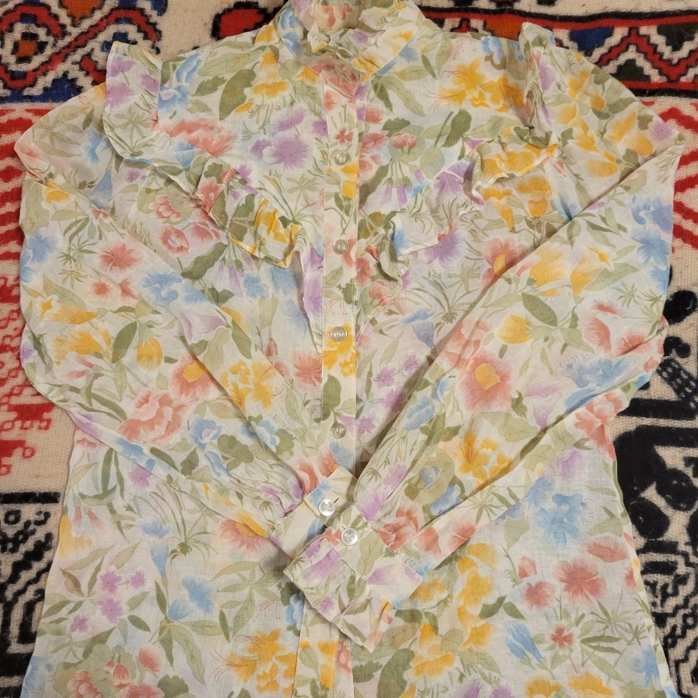 Darling handmade blouse 🌸